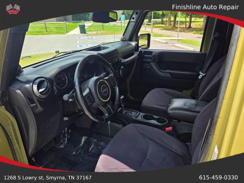 Used 2013 Jeep Wrangler Unlimited Sport AWD/4WD image 10