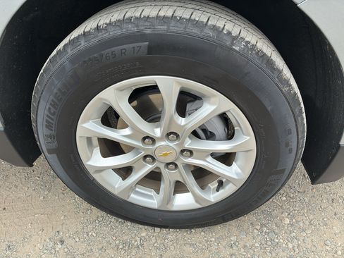 Used 2024 Chevrolet Equinox LS w/ LS Convenience Package FWD image 51