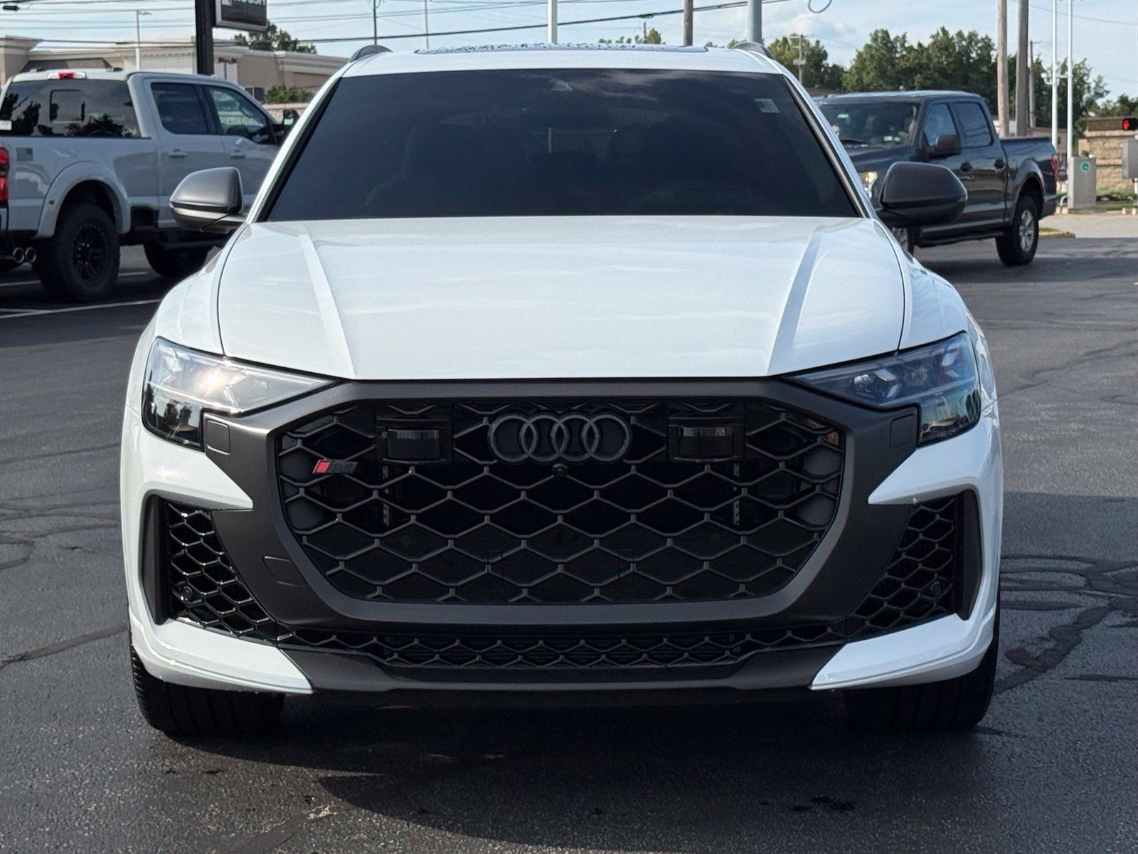 Used 2026 Audi RS Q8 performance AWD/4WD image 9