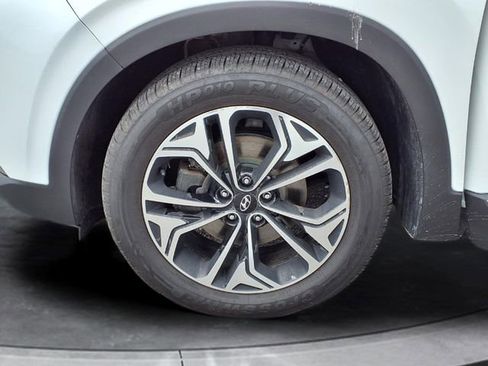 Used 2020 Hyundai Santa Fe SEL FWD image 16