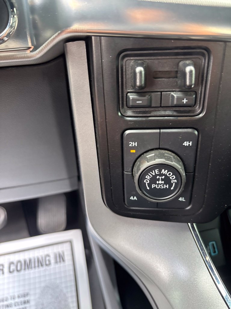 Used 2024 Ford F150 Lariat w/ Equipment Group 502A High AWD/4WD image 23