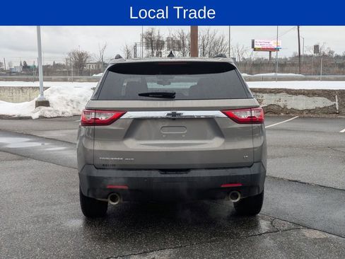 Certified 2019 Chevrolet Traverse LT image 4