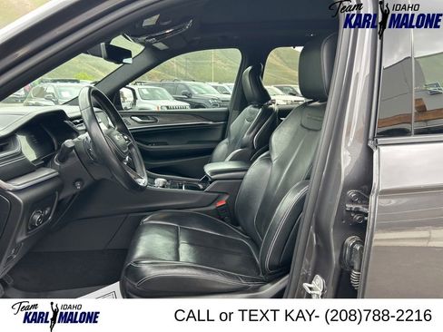 Used 2021 Jeep Grand Cherokee L Overland w/ Luxury Tech Group IV AWD/4WD image 23