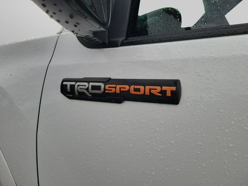 Used 2022 Toyota Tacoma TRD Sport image 28