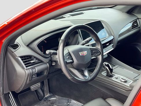 Used 2020 Cadillac CT5 V RWD image 9