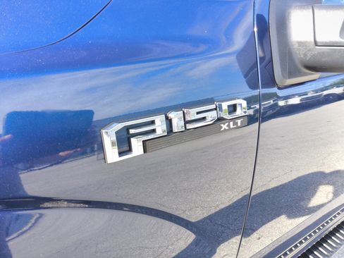 Used 2018 Ford F150 XLT AWD/4WD image 10