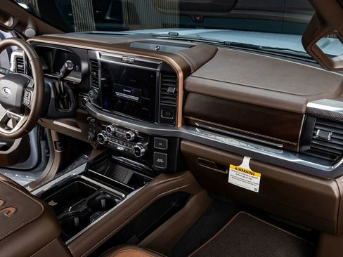 Used 2026 Ford F250 King Ranch w/ Chrome Package image 18