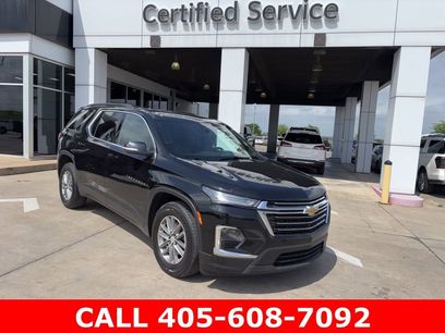 Used 2023 Chevrolet Traverse LT w/ Rear Camera Mirror Package