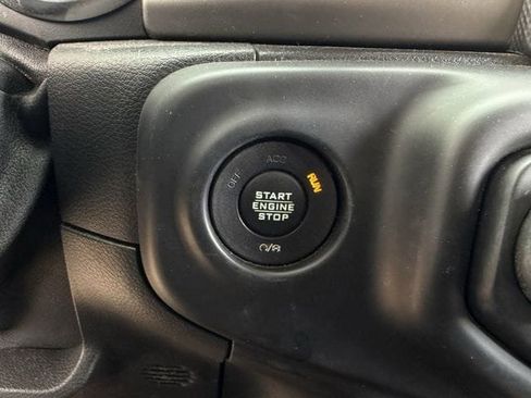 Used 2020 Jeep Wrangler Unlimited Sport S image 23