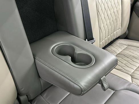 Used 2026 Ford F450 Platinum w/ Platinum Plus Package image 44