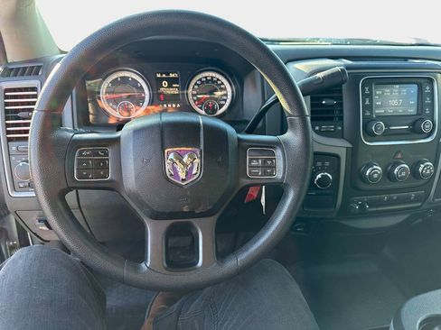 Used 2017 RAM 2500 Tradesman w/ Chrome Appearance Group image 25