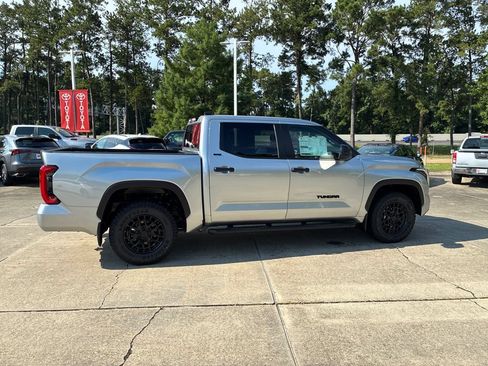 New 2026 Toyota Tundra SR5 RWD image 8