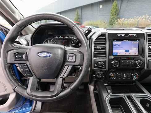 Used 2018 Ford F150 XLT w/ Equipment Group 302A Luxury image 13