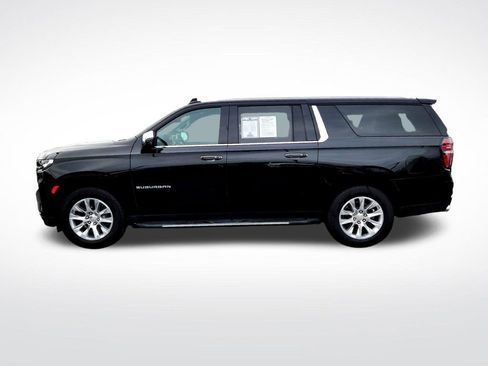 Used 2021 Chevrolet Suburban Premier image 4