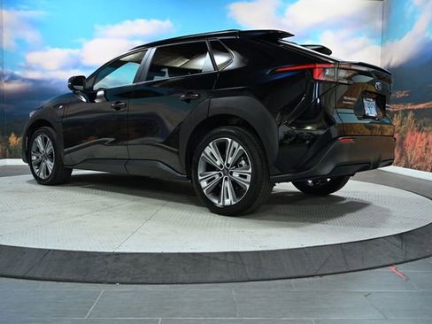 Used 2023 Subaru Solterra AWD image 6