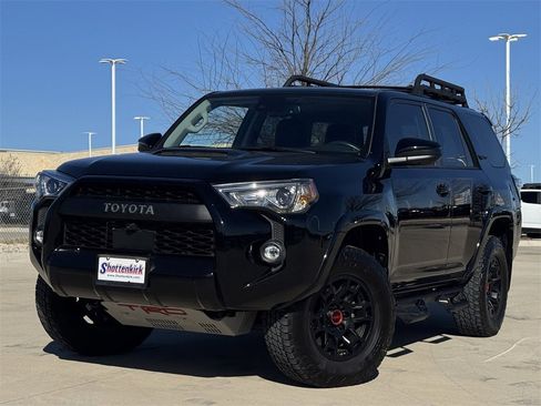 Used 2022 Toyota 4Runner TRD Pro image 2