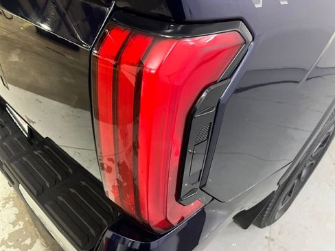 Used 2022 Toyota Tundra Limited w/ TRD Off-Road Package image 48