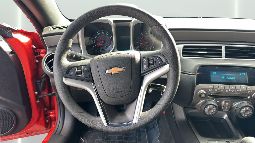 Used 2012 Chevrolet Camaro LS RWD image 16