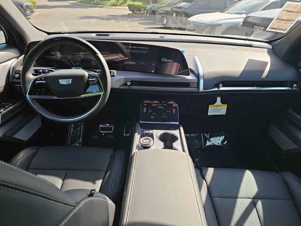 New 2027 Cadillac Vistiq Luxury AWD/4WD image 21