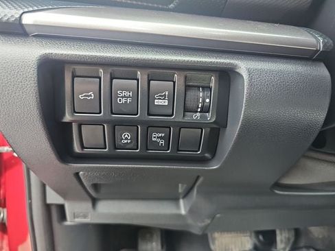 Certified 2024 Subaru Forester Premium AWD/4WD image 20
