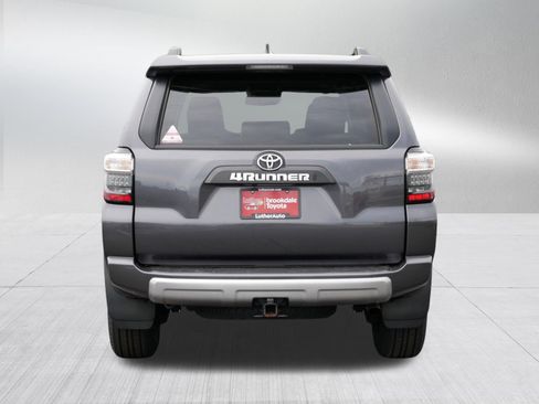 Certified 2023 Toyota 4Runner TRD Off-Road Premium w/ Moonroof Package AWD/4WD image 6