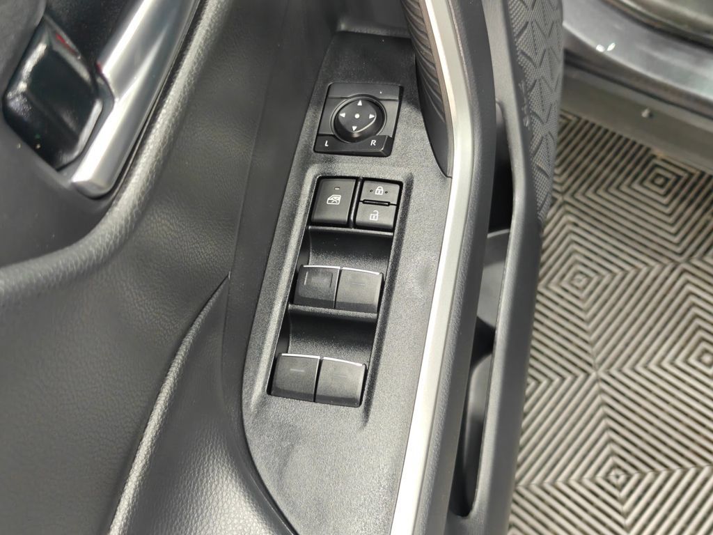 Used 2024 Toyota RAV4 XLE w/ Convenience Package AWD/4WD image 39