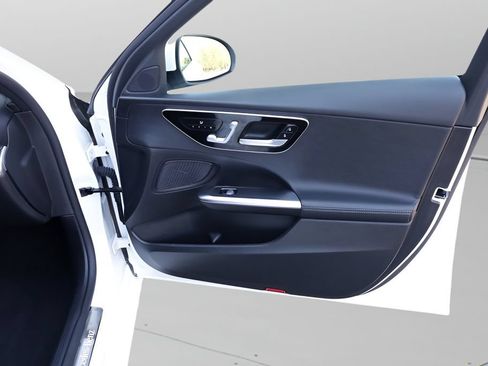 Used 2022 Mercedes-Benz C 300 4MATIC Sedan image 17