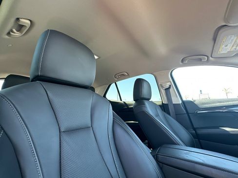 Used 2023 Buick Envision Essence FWD image 21
