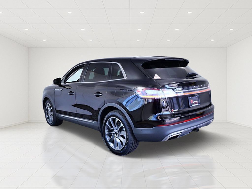 Certified 2023 Lincoln Nautilus Reserve w/ Equipment Group 201A AWD/4WD image 4