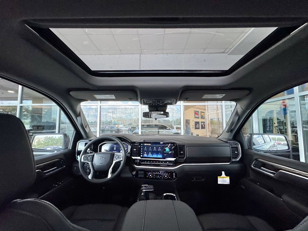 New 2026 Chevrolet Silverado 1500 RST w/ RST All Star Premium Package AWD/4WD image 4