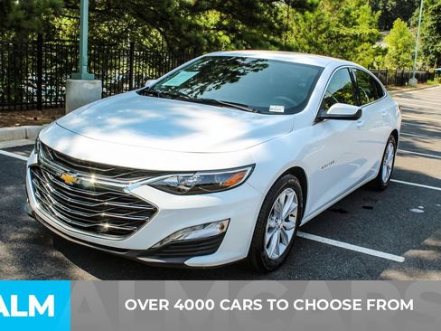 Used 2024 Chevrolet Malibu LT FWD image 2