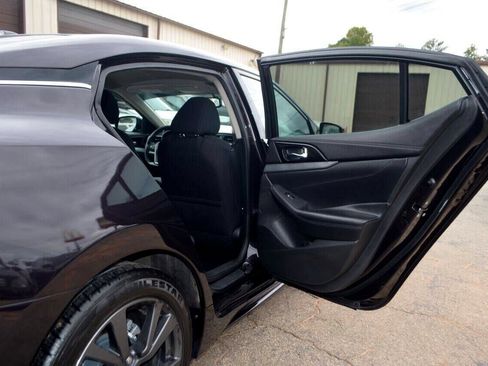 Used 2016 Nissan Maxima 3.5 S image 19