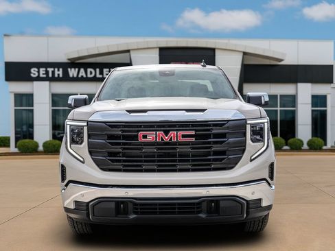 New 2026 GMC Sierra 1500 Pro w/ Pro Value Package AWD/4WD image 41