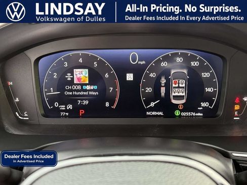 Used 2024 Honda Civic Touring image 28