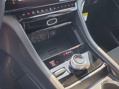 New 2026 Jeep Grand Cherokee Altitude AWD/4WD image 13