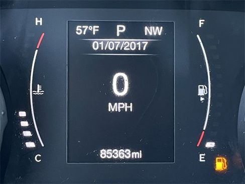 Used 2019 Jeep Compass Latitude image 16