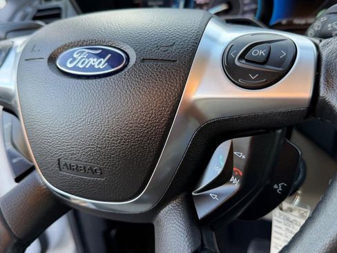 Used 2017 Ford C-MAX SE w/ Interior Protection Package image 29