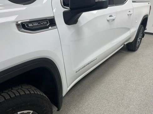 Used 2023 GMC Sierra 1500 SLE AWD/4WD image 10