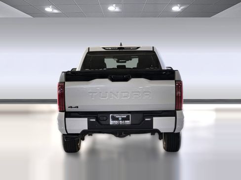 Used 2025 Toyota Tundra Platinum image 9