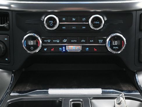 Used 2021 Ford F150 Lariat w/ Equipment Group 502A High AWD/4WD image 38