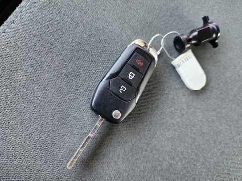 Used 2025 Ford F250 XLT image 28