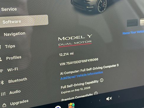 Used 2022 Tesla Model Y Performance AWD/4WD image 22