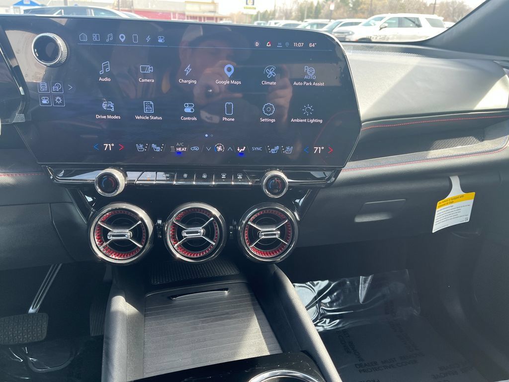 New 2025 Chevrolet Blazer EV RS w/ Super Cruise Package AWD/4WD image 17