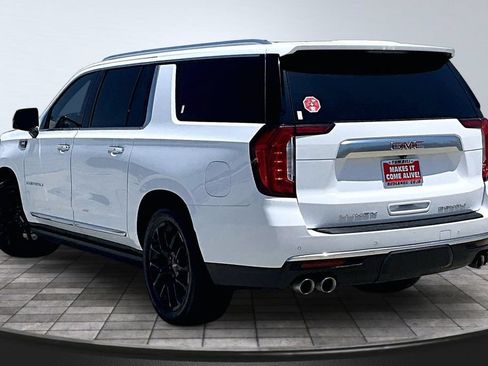 Used 2022 GMC Yukon XL Denali w/ Max Trailering Package AWD/4WD image 22