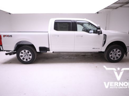 New 2026 Ford F250 Lariat w/ Lariat Ultimate Package image 6