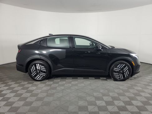 New 2026 Nissan Leaf SV+ w/ Floor Mat Package (SV+) image 3