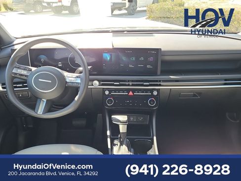 Certified 2026 Hyundai Santa Cruz SEL image 21