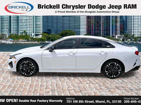 Used 2024 Kia K5 GT-Line w/ GT-Line Premium Package FWD image 11