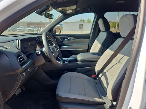 New 2026 Chevrolet Traverse LT w/ Driver Confidence Package FWD image 15