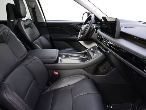 New 2026 Lincoln Aviator Reserve image 16